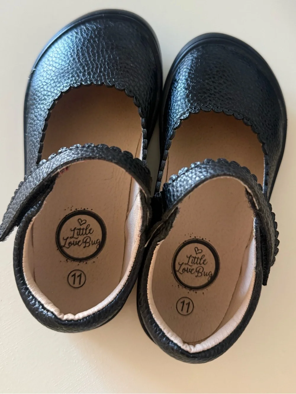 Little love bug black flats